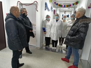 Министр здравоохранения Пензенской области Вячеслав Космачёв посетил самую большую врачебную амбулаторию в Сердобском районе
