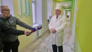 Главный врач Сердобской больницы рассказал журналистам о ходе ремонта в главном корпусе